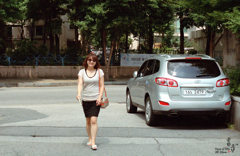 Nikon FM2 · Carl Zeiss Planar T* 50mm F1.4