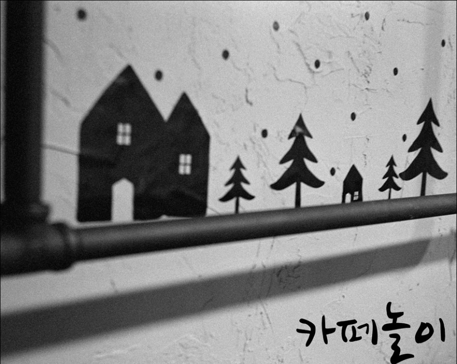 벚꽃은 지나가고 사진 7