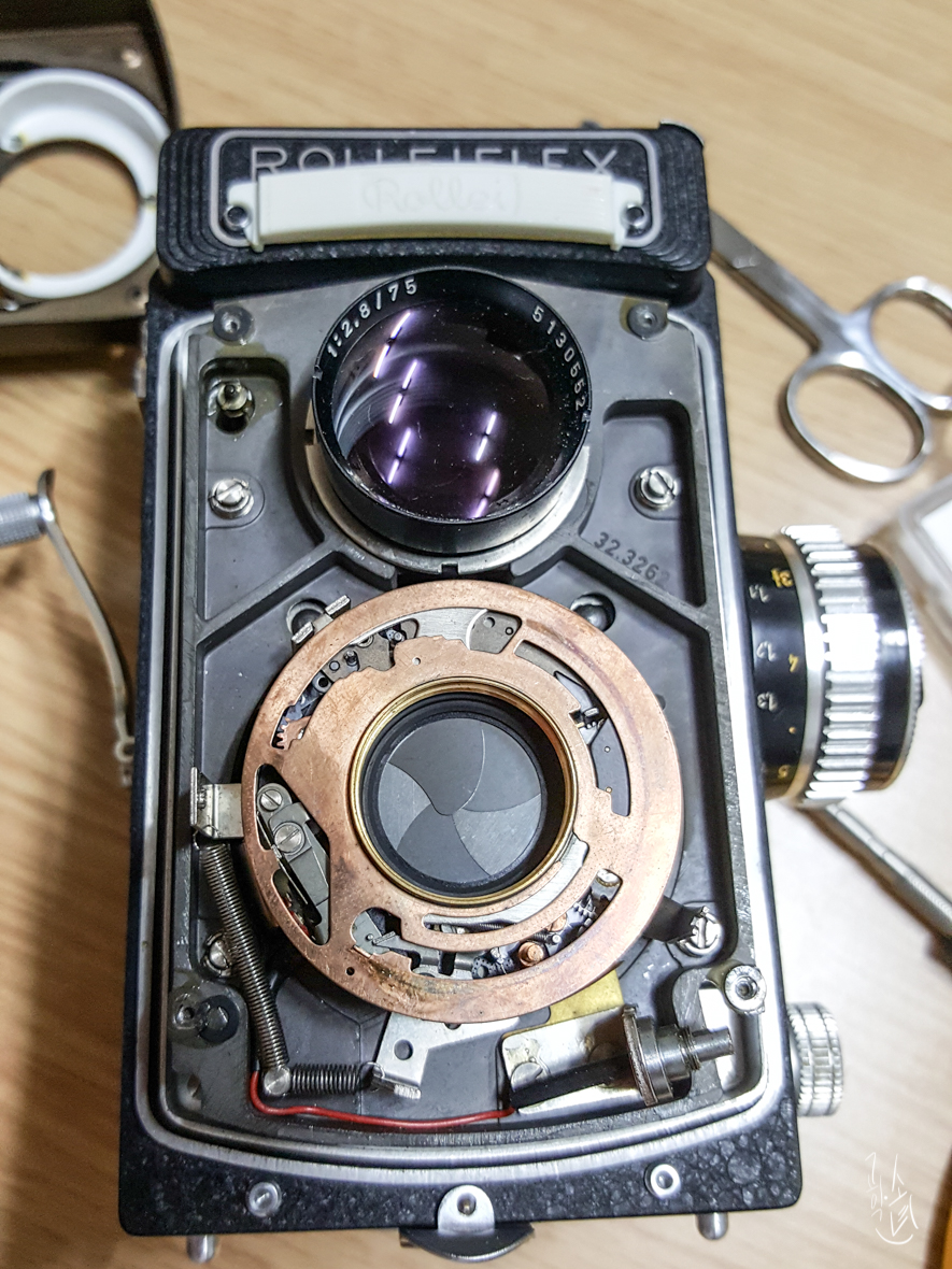 롤라이플렉스 3.5T 저속 셔터 늘어짐 수리 및 오버홀 (Rolleiflex)