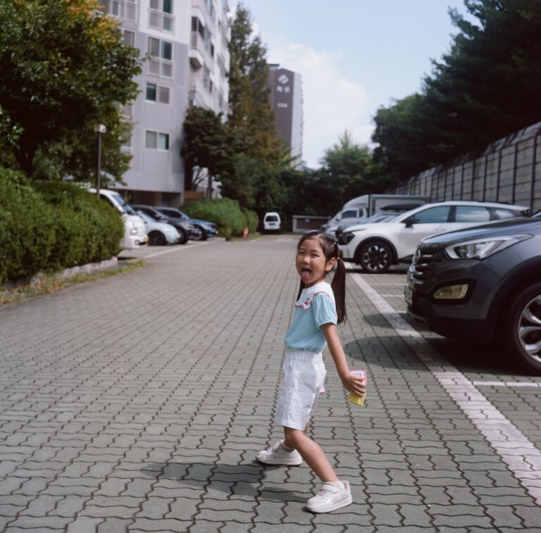 RolleiFlex 3.5 MX-EVS · Carl Zeiss Tessar 75mm F3.5