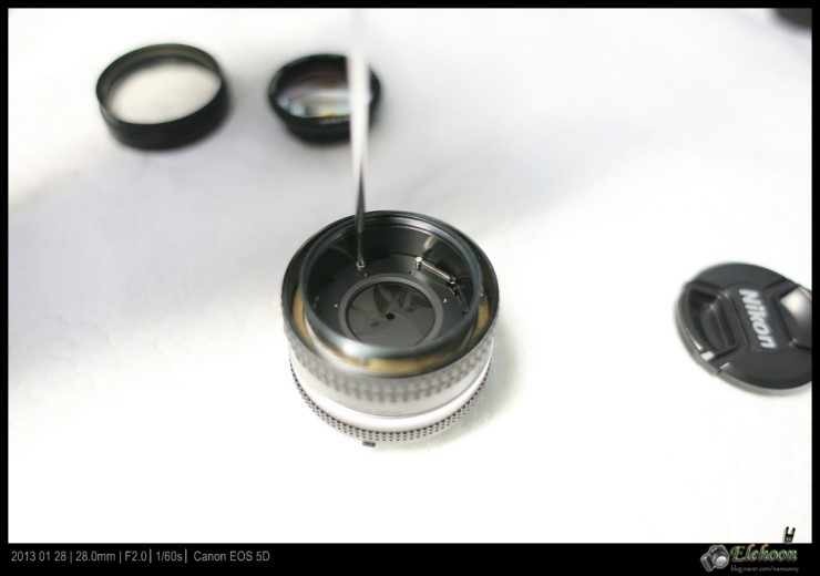 Nikon FM2의 기본 단렌즈 50mm MF Lens 분해 및 청소