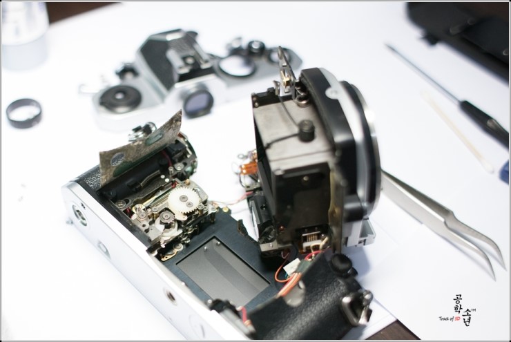 [FM2] 기계식 카메라(Nikon FM2) 분해 소지