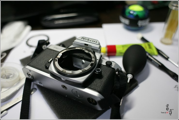 [FM2] 기계식 카메라(Nikon FM2) 분해 소지